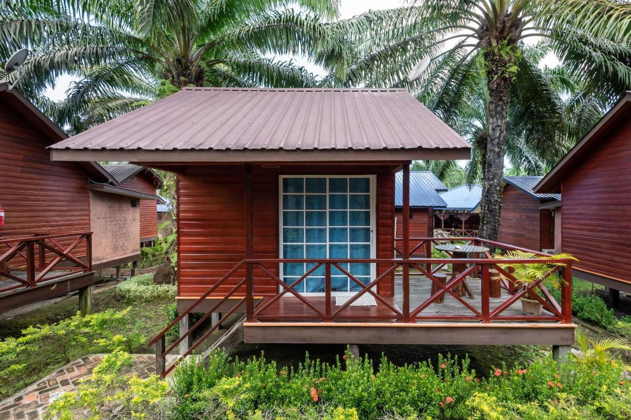 Bubul Village Stay Semporna Extérieur photo