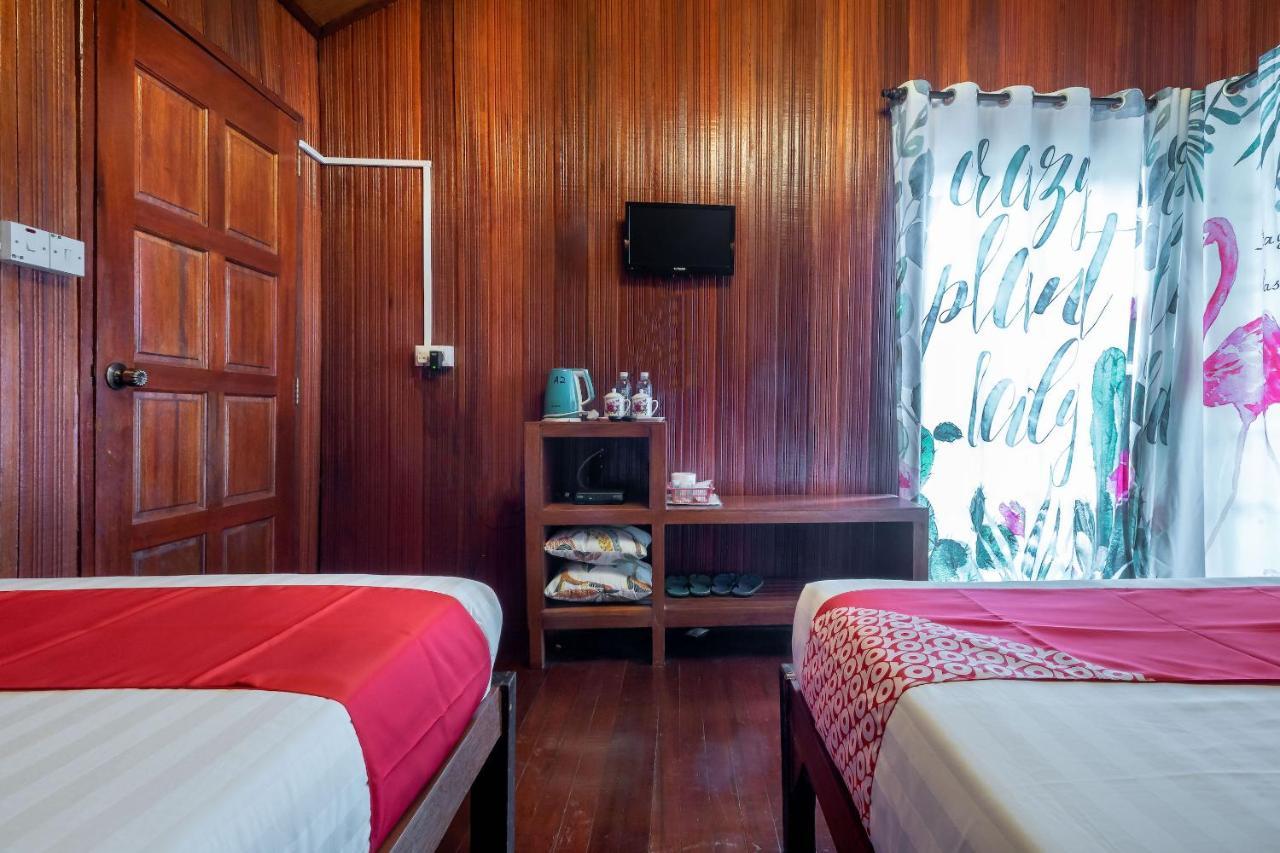 Bubul Village Stay Semporna Extérieur photo